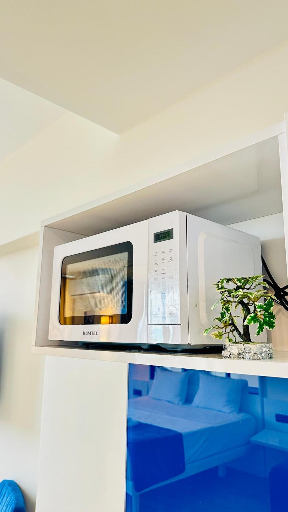 ホテル New Orbi バトゥーミ エクステリア 写真